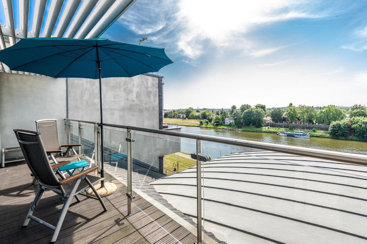 Niebieski Art Hotel & Spa Krakow Exterior photo View from the balcony of a penthouse apartment
