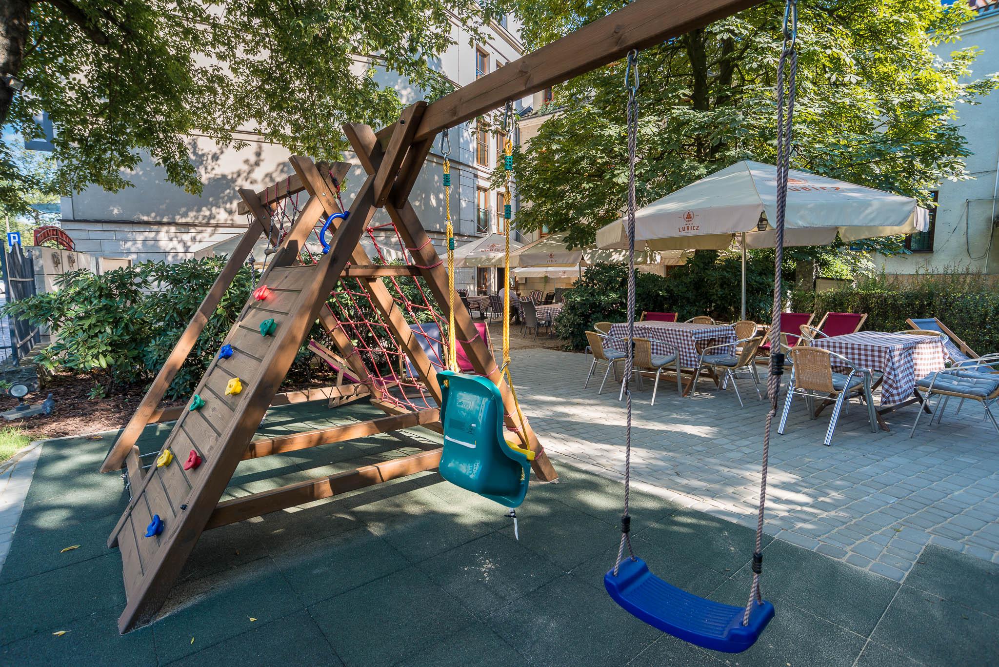 Niebieski Art Hotel & Spa Krakow Exterior photo Playground