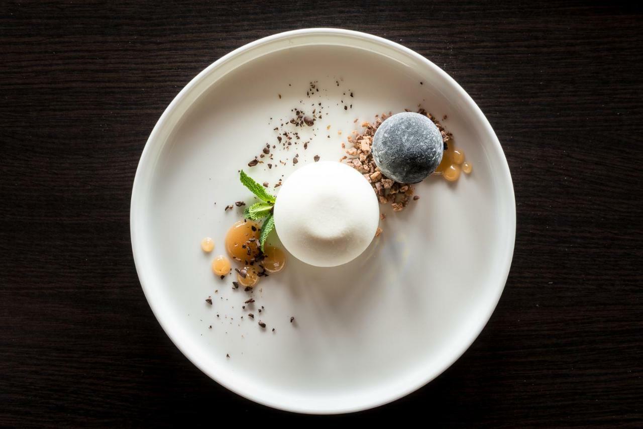 Niebieski Art Hotel & Spa Krakow Exterior photo A dessert at the restaurant